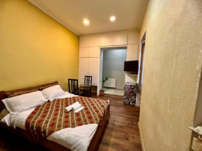 Kala's Guest House